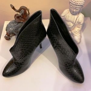 Vince Camuto Caden Heeled Booties